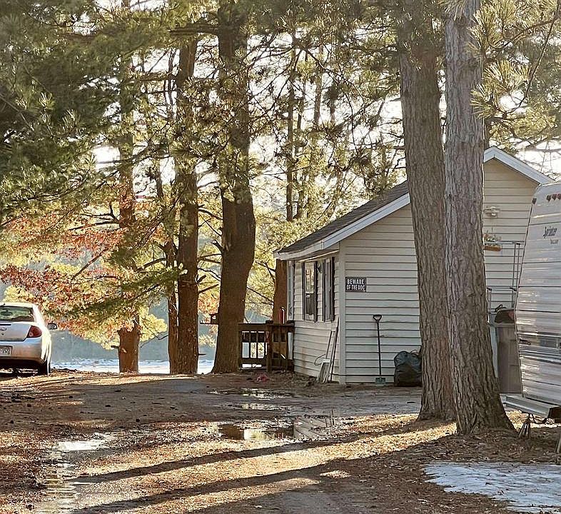 1st image of N8541 LAKESIDE ROAD
