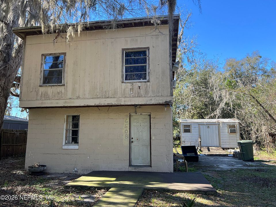 1st image of 6508 SE 222ND Drive