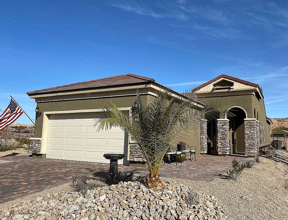 2nd image of 868 Prospector Point