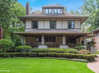 925 Chestnut Ave, Wilmette, IL 60091