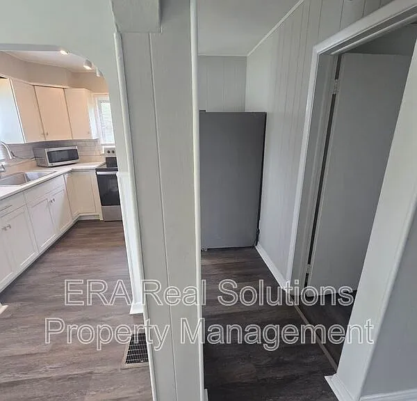 1435 Republic Ave — Photo 8