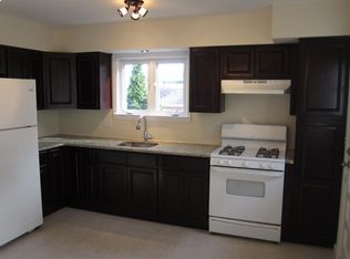 4 W Hickory St, Spring Valley, NY 10977
