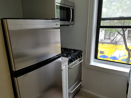 Rented by Upton Realty Group | media 10