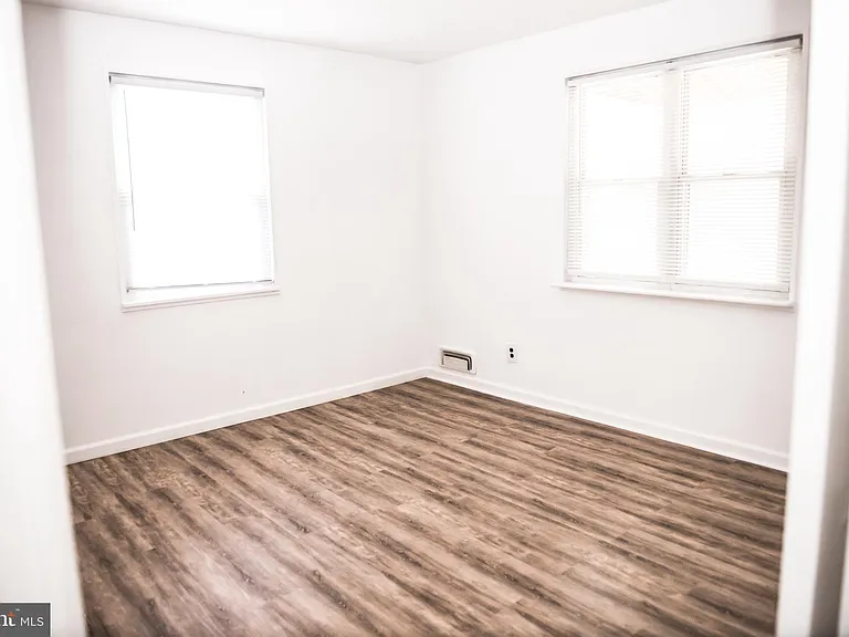 521 Warren Rd #2 — Photo 10