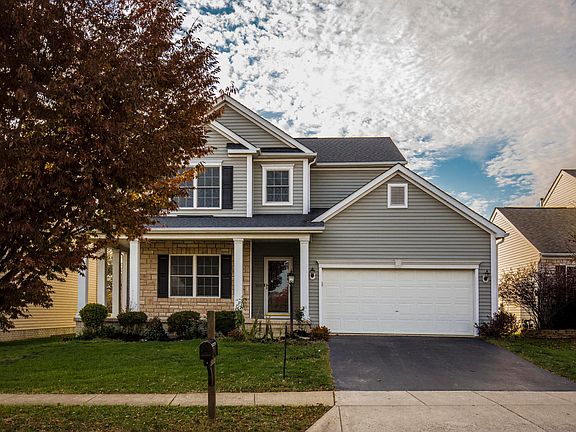 3rd image of 8913 Emerald Hill Dr