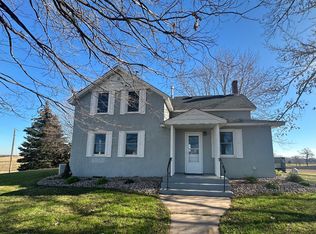 15216 Zumbro Ave, Shakopee, MN 55379