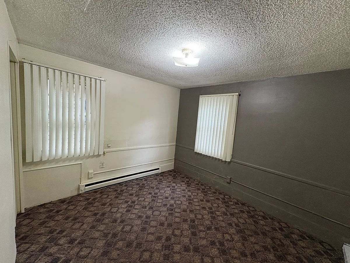 Building Photo - 1520 A St