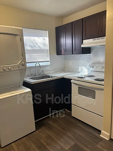 1708 Carlisle Ave Photo 1