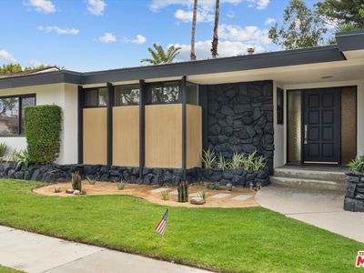 5928 S Chariton Ave, Los Angeles, CA, 90056