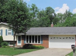 1518 N Hartzler St, Warsaw, IN 46580