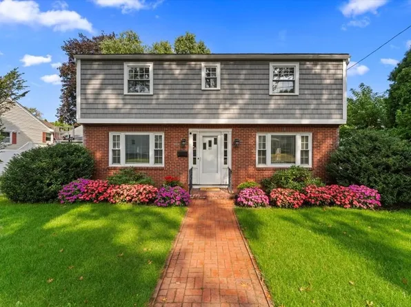 89 Puritan Dr, Quincy, MA 02169