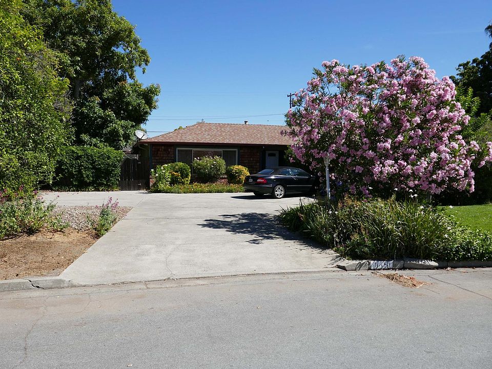 1st image of 18451 Paseo Olivos