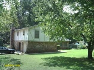 1628 S Deshon Rd, Lithonia, GA 30058