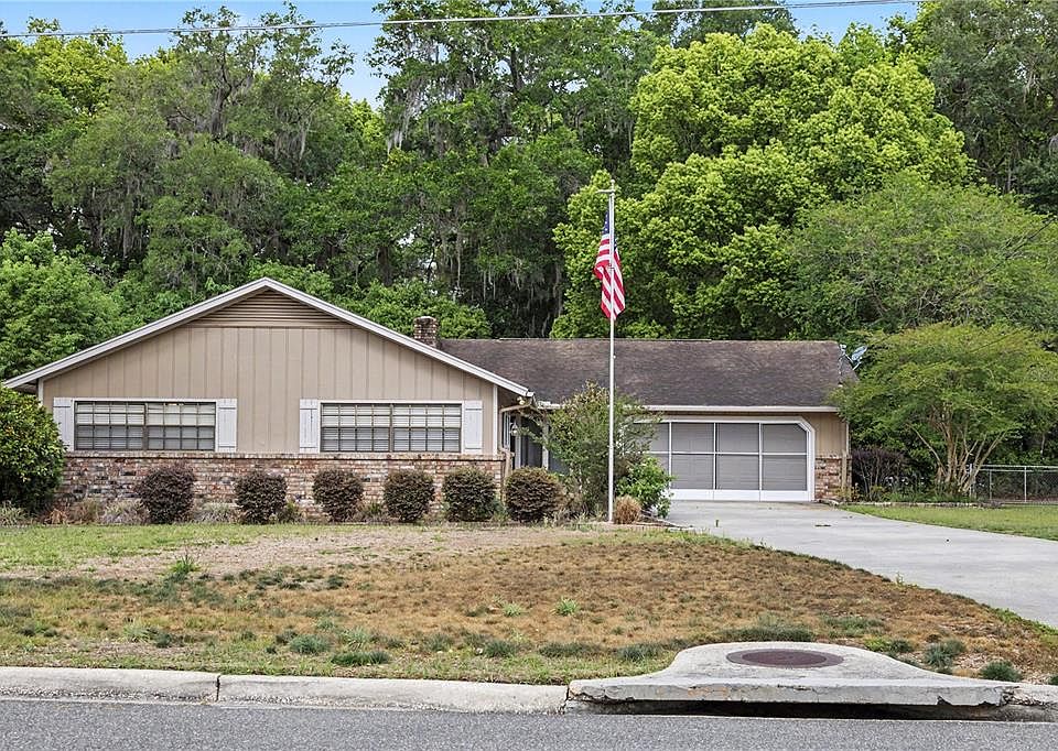 1st image of 536 NE 40th Ave