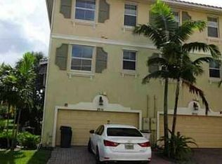 3914 White Peacock Ln, Coconut Creek, FL 33073