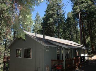 1733 Evergreen Ln, Arnold, CA 95223