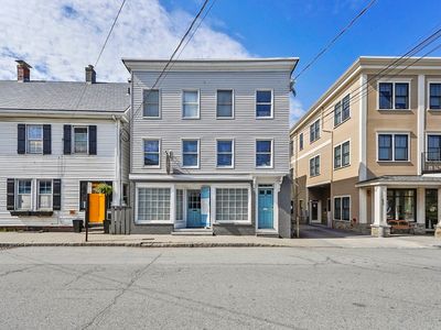 58 Central St #2, Ipswich, MA, 01938
