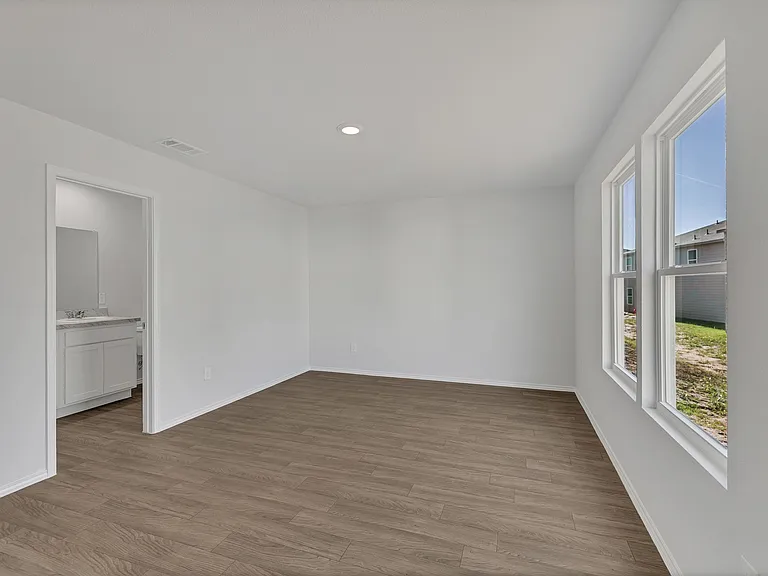 332 Azalea Trl — Photo 18