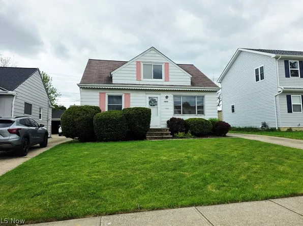 15804 Northwood Ave, Maple Heights, OH 44137