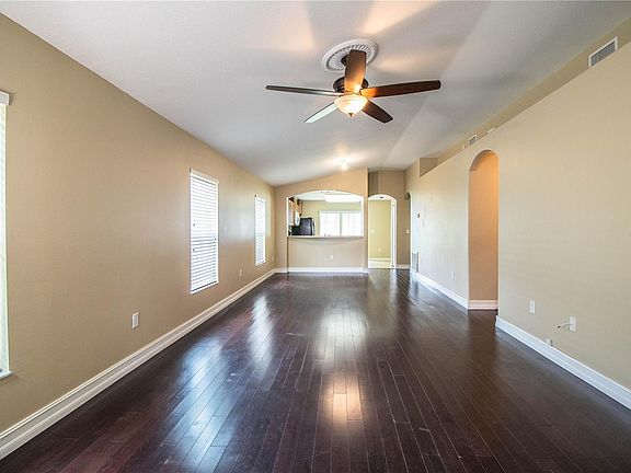 7281 Cedarcrest-2_07172025