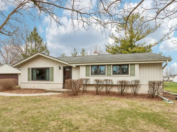 N58W23425 Aster DRIVE, Sussex, WI 53089