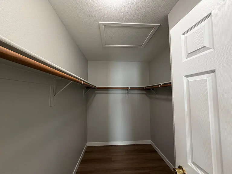 2139 Meadow Green Ave — Photo 19