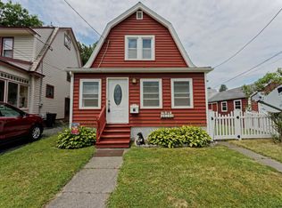 2019 9th St, Rensselaer, NY 12144