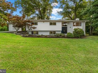 1 Babette Ct, Pikesville, MD 21208