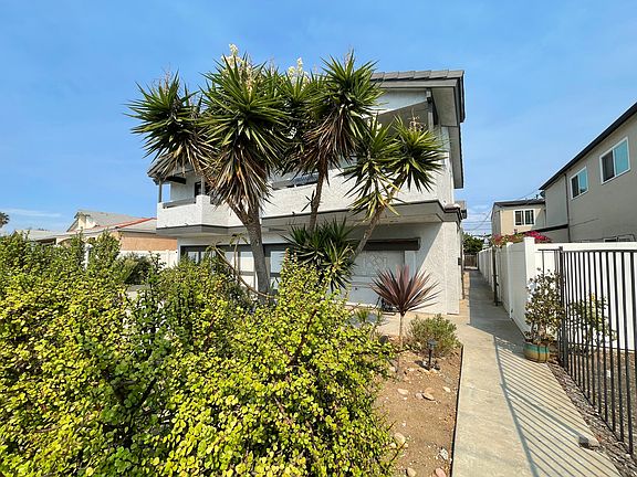 3rd image of 4511 37th St