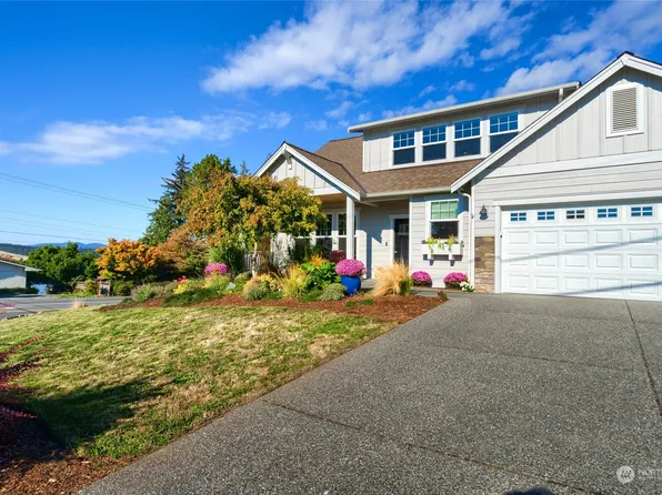 1207 Hartford, Anacortes, WA 98221