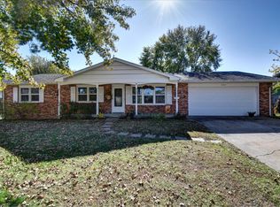 543 Oak Ln, Mount Vernon, MO 65712