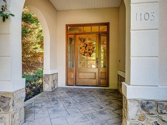 4th image of 1103 King Richard Blvd