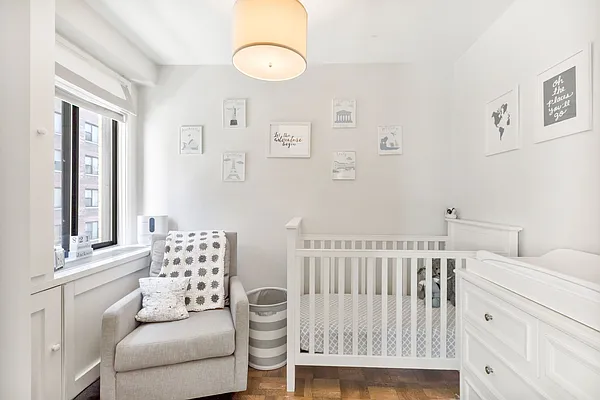 Sold by Compass | media 22