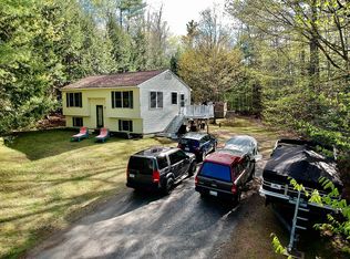 28 Beechwood Dr, Winthrop, ME 04364