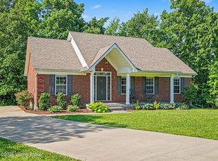 115 Nashville Dr, Coxs Creek, KY 40013