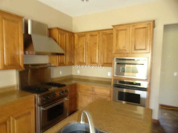 5th image of 2973 Red Springs Dr