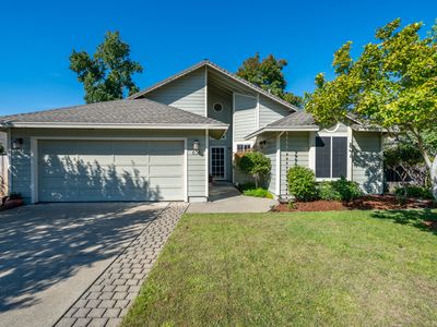 636 Saint Thomas Pkwy, Redding, CA, 96003