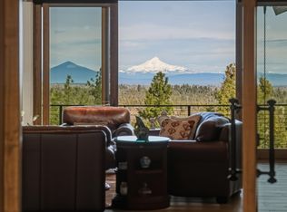 3487 NW Greenleaf Way, Bend, OR 97703