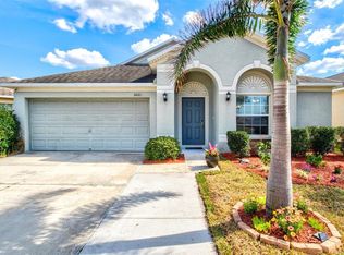 11021 Standing Stone Dr, Wimauma, FL 33598