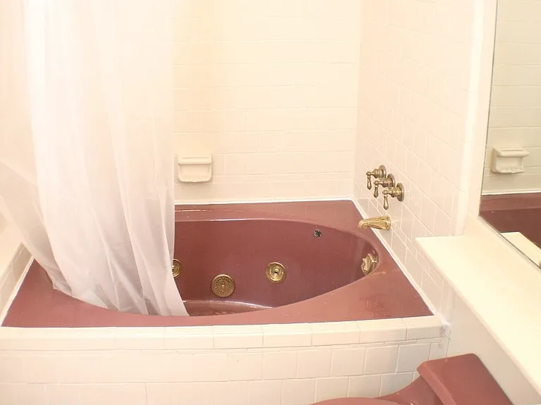 334 Greene St - Patrick-Pund House — Photo 10