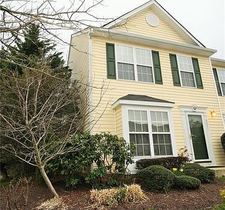 2nd image of 8001 Grassmount Ct #8001