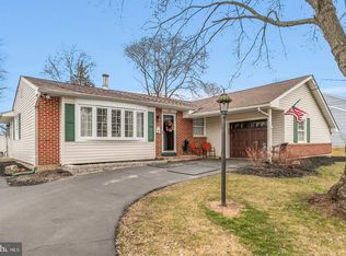 615 Lestershire Dr, Sewell, NJ 08080