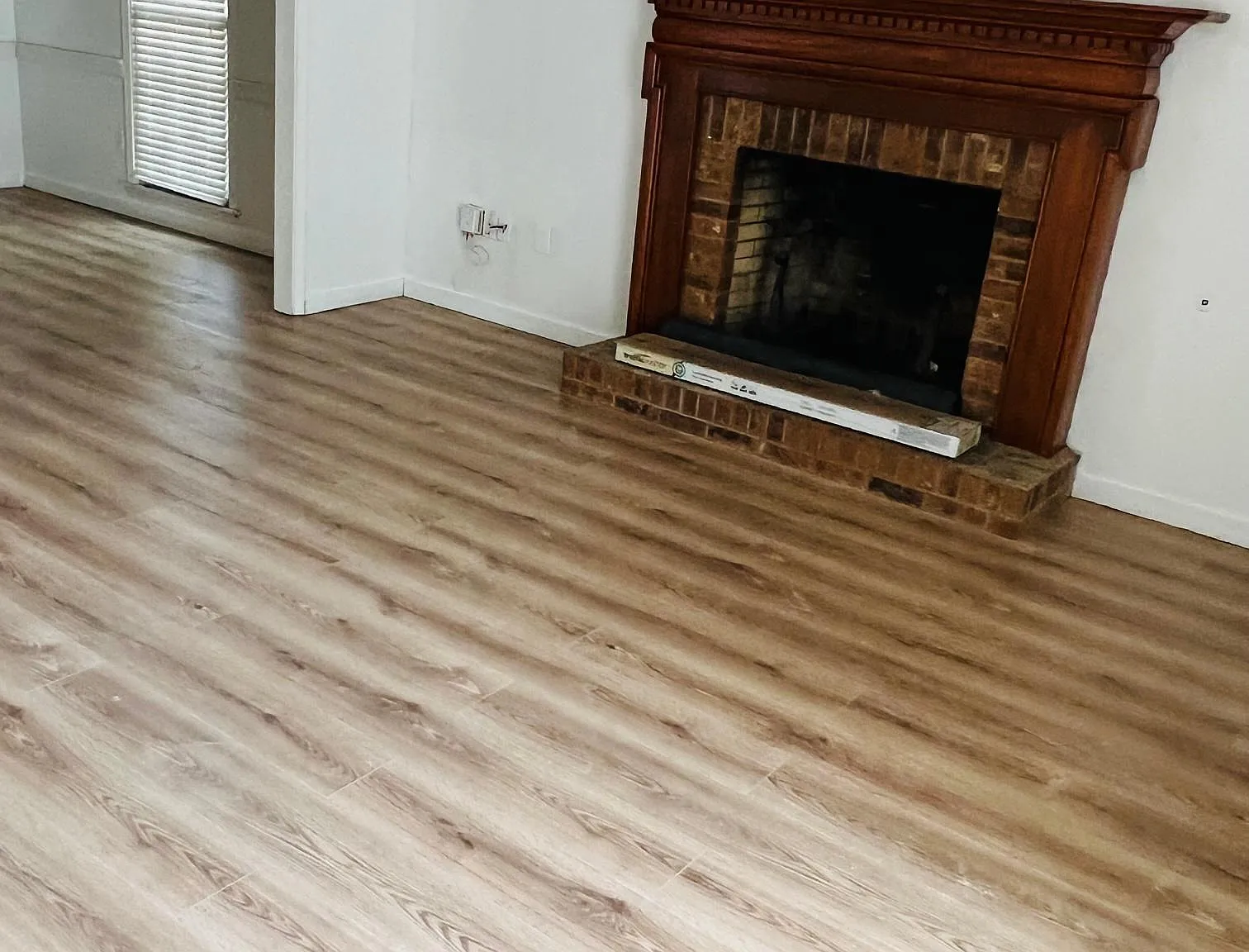 2 bed, 1.5 bath, 1150 sqft, $1,225 — Photo 3