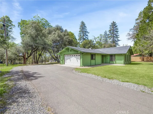 52092 Road 423, Oakhurst, CA 93644