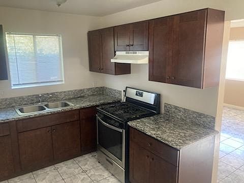 Spacious open kitchen