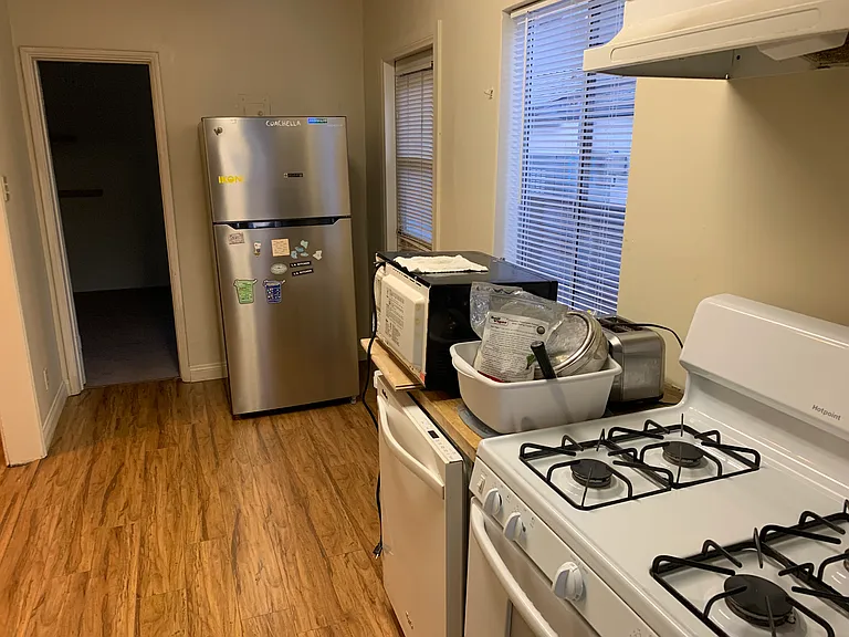 3866 Bentley Ave — Photo 3
