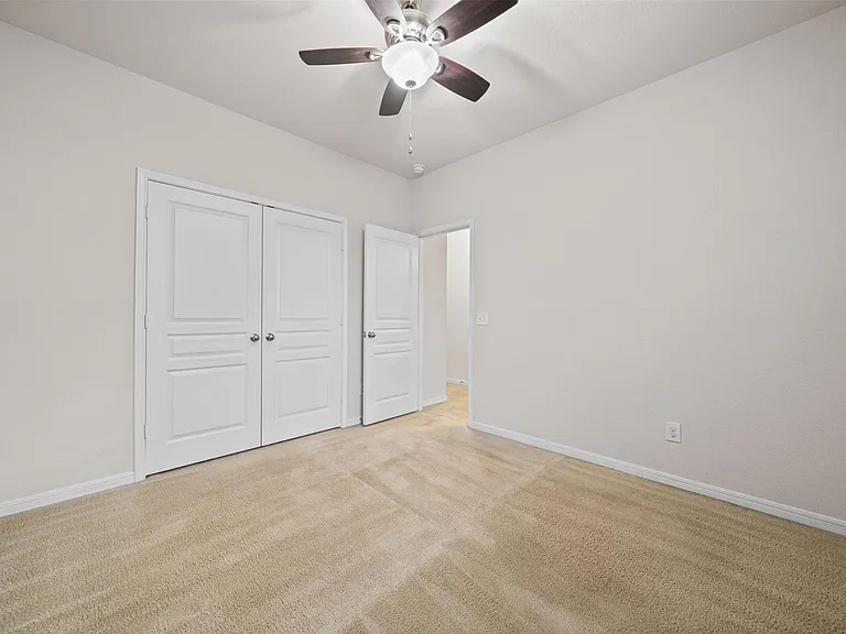 19603 Blue Pine Cir — Photo 16