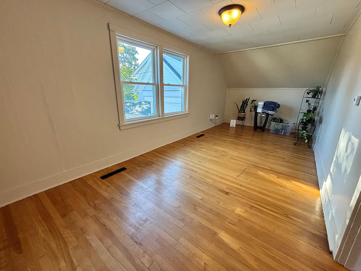 2 bed, $1,995 — Photo 2
