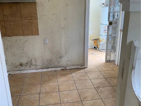 2950 S Rimpau Blvd, Los Angeles, CA 90016