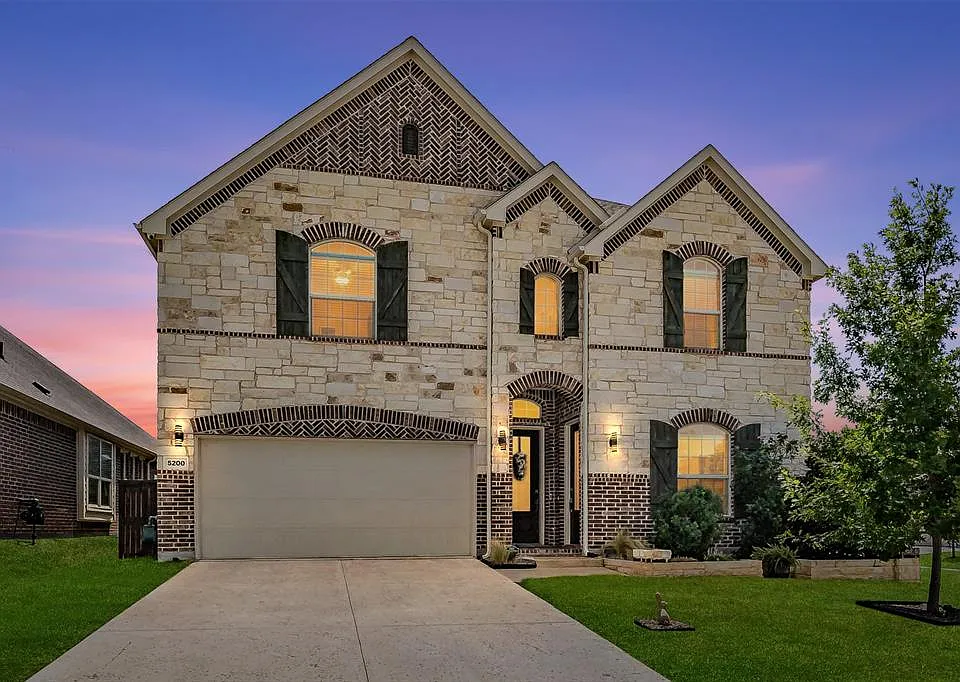 5200 Bradford Green Trl